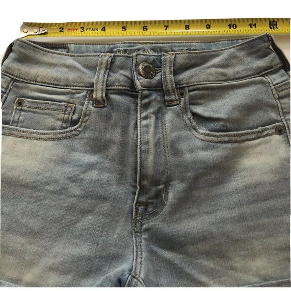 American Eagle-SZ: 2 Woman’s Next Level Stretch/Hi-Rise Shortie Denim Shorts - Picture 9 of 13